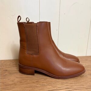 J.Crew Chelsea Boot Brown Size 6.5 BT277 Vegan Leather